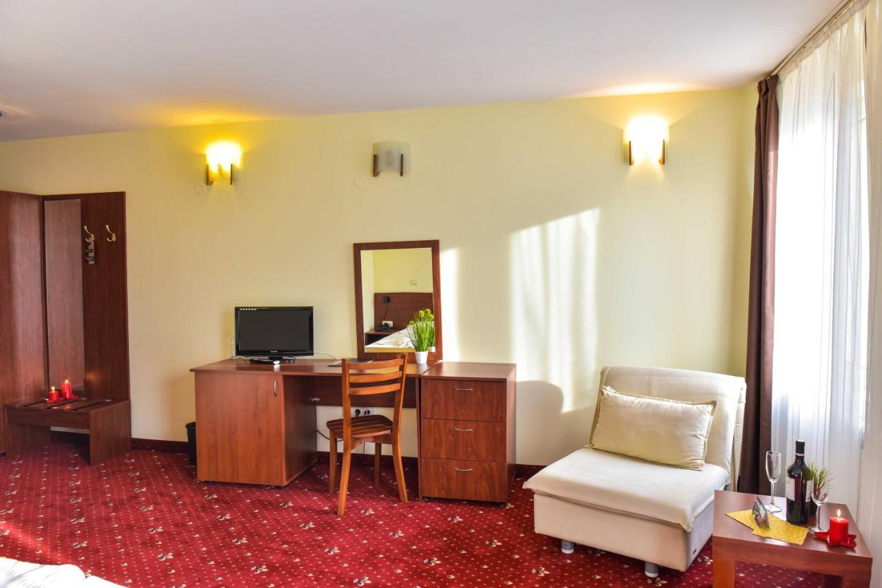 Hotel Bojur & Bojurland Apartment Complex Банско Экстерьер фото