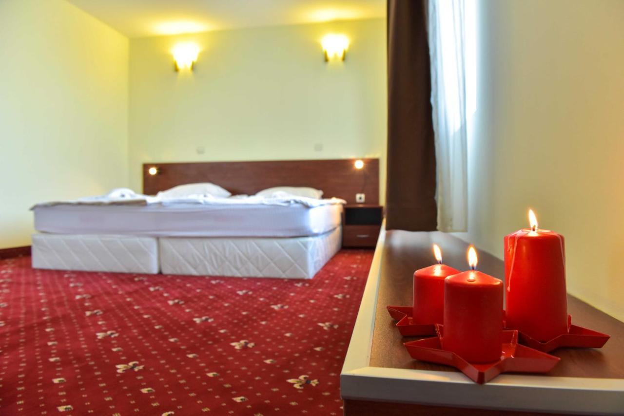 Hotel Bojur & Bojurland Apartment Complex Банско Экстерьер фото